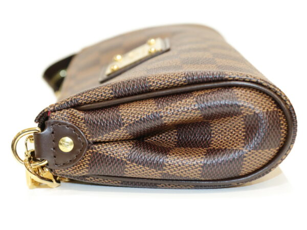 imgrc0088626176 Louis Vuitton Eva Damier Shoulder Bag Brown