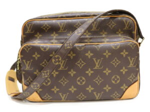 imgrc0088626250 Louis Vuitton Damier Ipanema PM Shoulder Bag