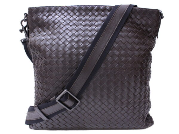 imgrc0088626448 Bottega Veneta Intrecciato Messenger Bag Leather Brown