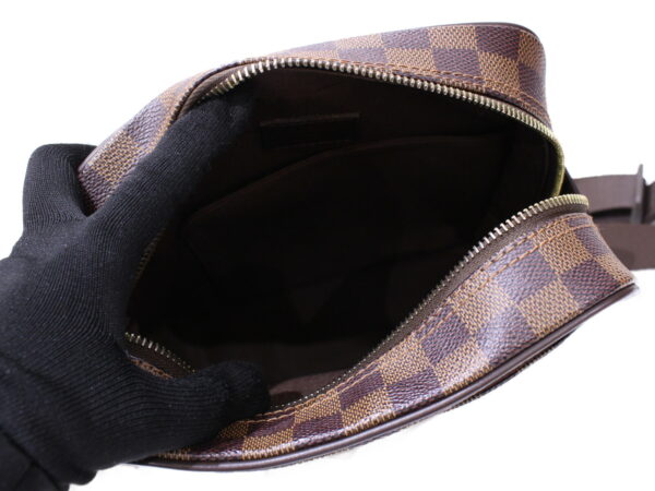 imgrc0088684180 Louis Vuitton Olaf PM Damier Shoulder Bag Brown