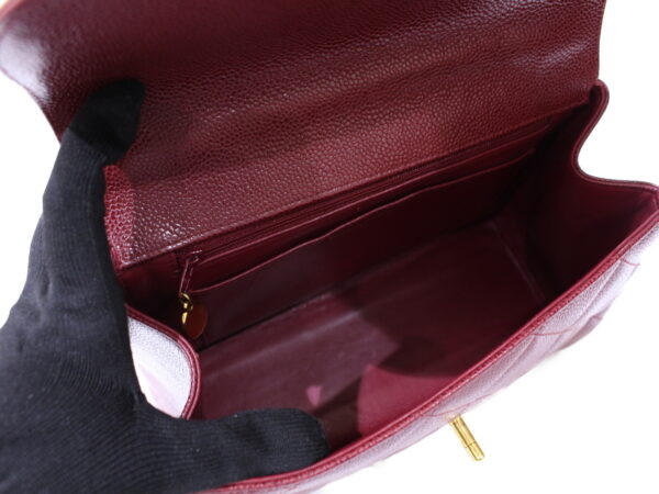 imgrc0088787508 Chanel Caviar Skin Handle Chain Bag Bordeaux