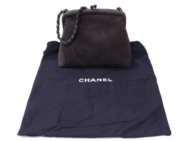 imgrc0088818641 Chanel Clasp Chain Mini Bag Suede Gray