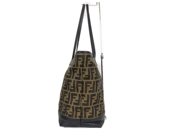 imgrc0088940618 Fendi Tote Bag Zucca Pattern Canvas Leather Brown