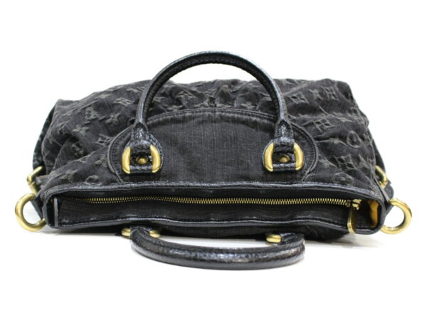 imgrc0088941575 Louis Vuitton Neo Cabby MM Monogram Denim Tote Bag Noir