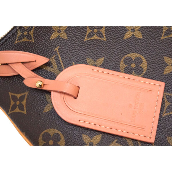 imgrc0089090137 Louis Vuitton Loretta Shoulder Bag Monogram Canvas Brown