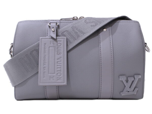 imgrc0089100064 Louis Vuitton City Keepall Aerogram Leather Shoulder Bag Gray