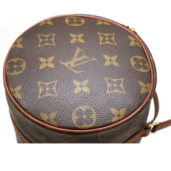 imgrc0089123355 Louis Vuitton Papillon 26 Shoulder Bag Monogram Brown