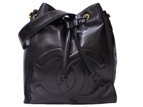 imgrc0089147317 Chanel Shoulder Drawstring Bag Black