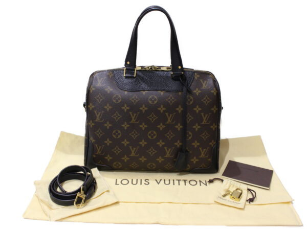 imgrc0089160185 Louis Vuitton Retiro Monogram Leather 2 Way Bag Noir