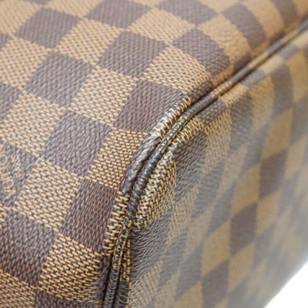 imgrc0089219762 Louis Vuitton Neverfull MM Damier Canvas Tote Bag Brown