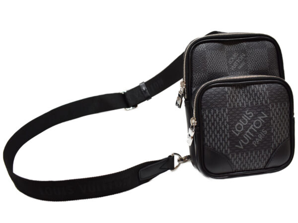 imgrc0089288897 Louis Vuitton Amazon Sling Bag Graphite 3D Black