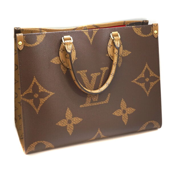 imgrc0089391339 Louis Vuitton On the Go MM 2WAY Bag Giant Monogram Brown