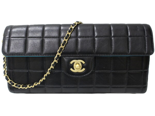 imgrc0089504737 Chanel Chocolate Bar Chain Shoulder Bag Bicolor Black Blue