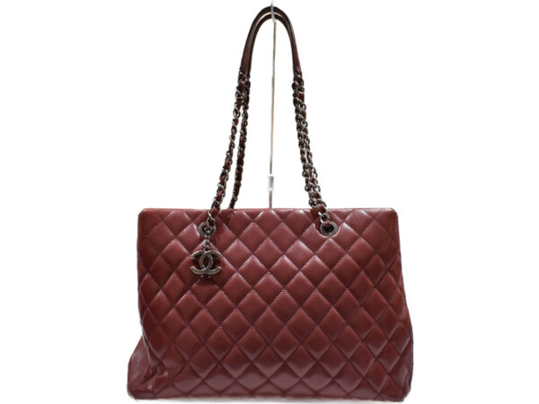 imgrc0089527805 Chanel Caviar Skin Chain Tote Bag Bordeaux