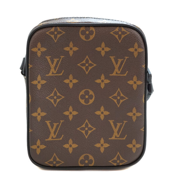 imgrc0089552961 Louis Vuitton Chris Far Wearable Wallet Shoulder Bag Monogram