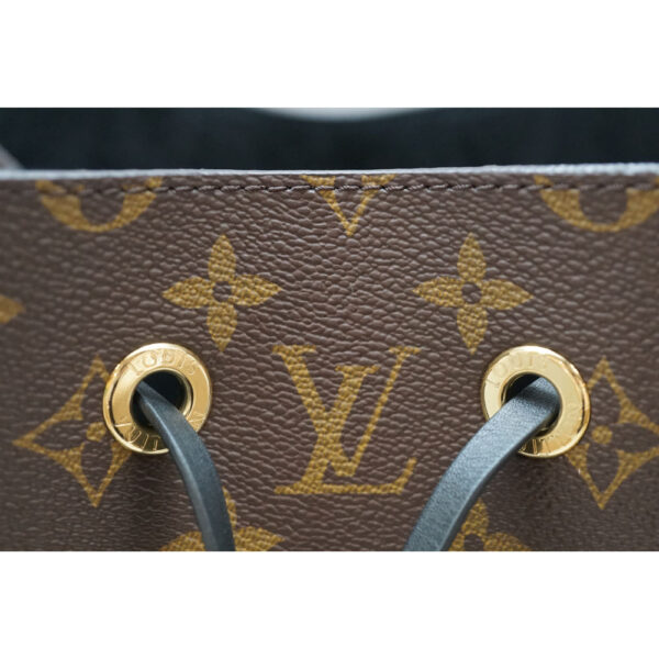 imgrc0089861749 Louis Vuitton Neo Noe Shoulder Bag Monogram Brown