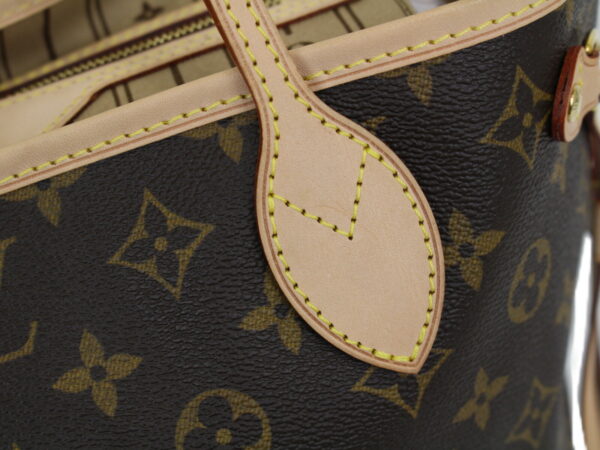 imgrc0090586091 Louis Vuitton Neverfull PM Monogram Canvas Tote Bag Brown Beige