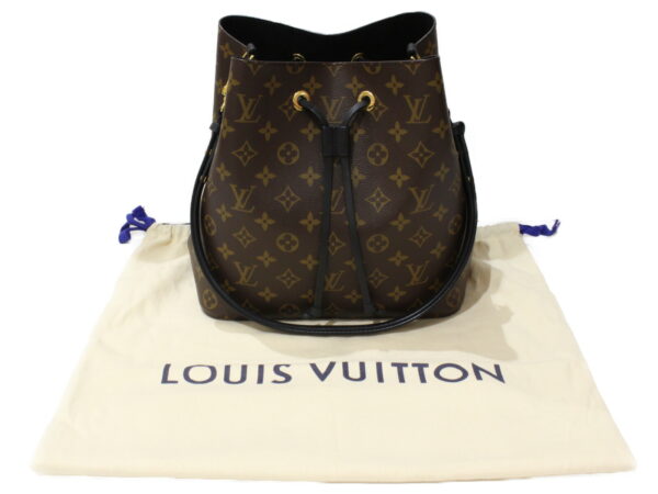 imgrc0090683920 Louis Vuitton Neonoe Monogram Canvas Drawstring Bag Brown