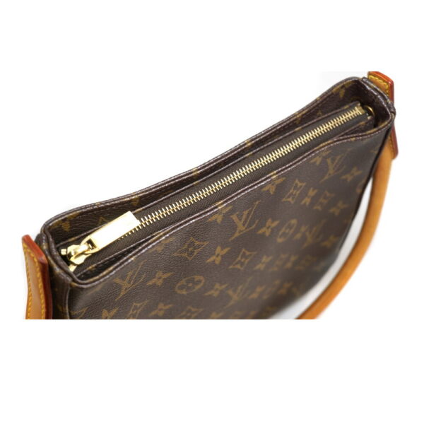 imgrc0090690336 Louis Vuitton Looping MM Shoulder Bag Monogram