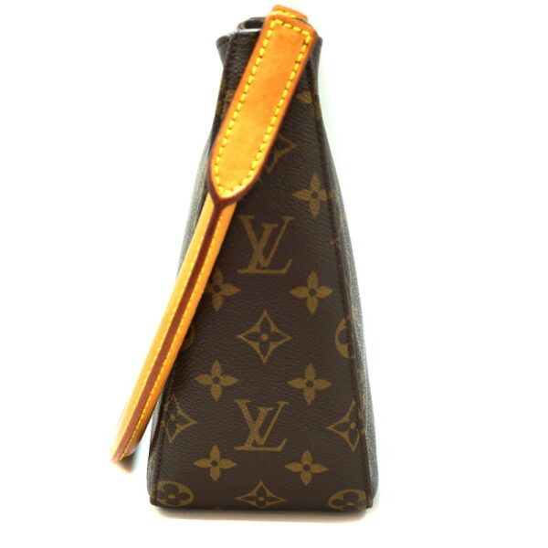 imgrc0090690351 Louis Vuitton Looping MM Shoulder Bag Monogram