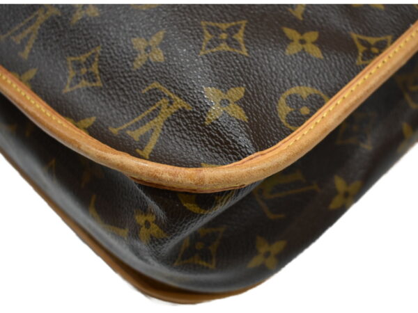 imgrc0090702958 Louis Vuitton Bosfall GM Messenger Bag Monogram Brown