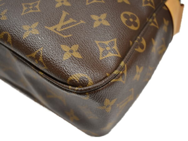 imgrc0090714704 Louis Vuitton Sac Bosphore Handbag Monogram Brown