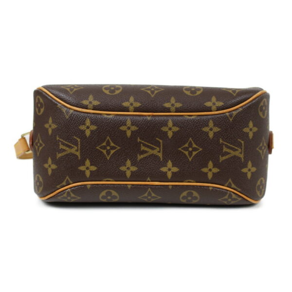 imgrc0090964171 Louis Vuitton Blois Monogram Canvas Crossbody Bag Brown