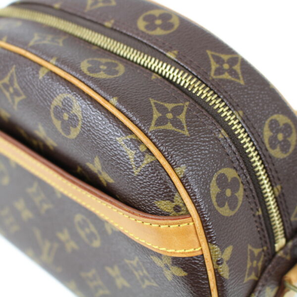 imgrc0090964184 Louis Vuitton Blois Monogram Canvas Crossbody Bag Brown