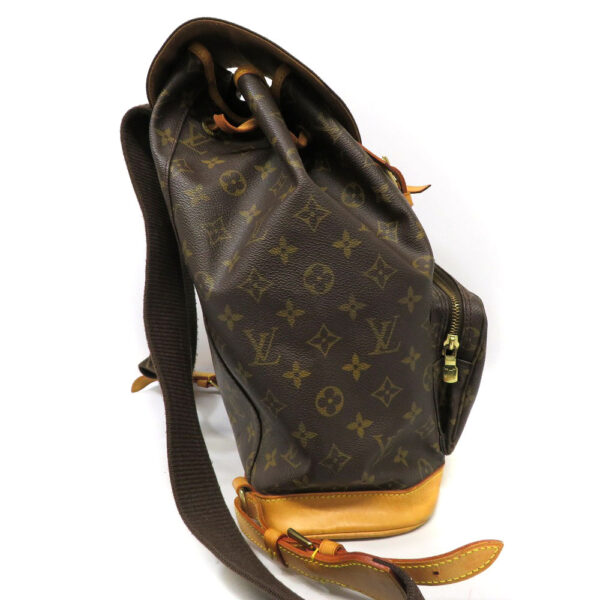 imgrc0091006983 Louis Vuitton Montsouris MM Monogram Backpack