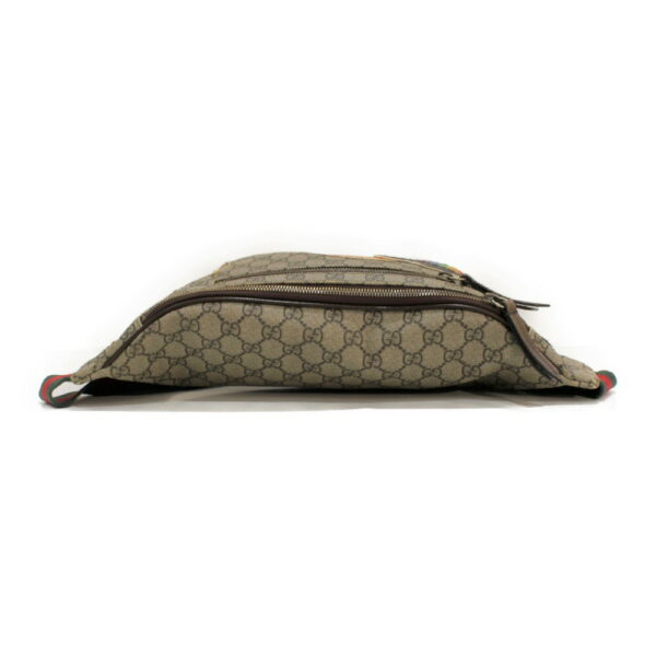 imgrc0091201377 Gucci GG Supreme Courier Body Bag Beige Brown Multicolor