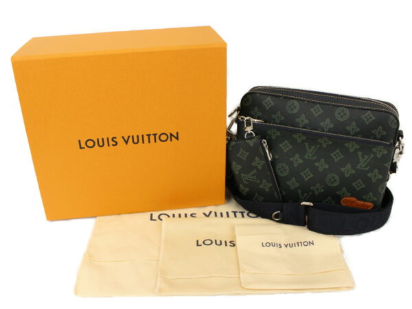 imgrc0091220651 Louis Vuitton Trio Messenger Monogram Canvas Shoulder Bag Green