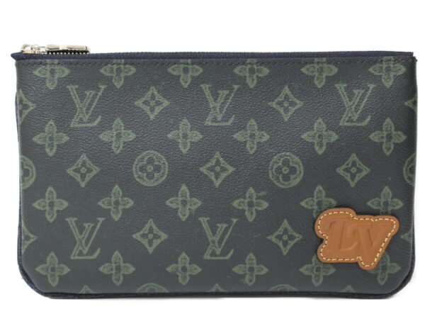 imgrc0091220864 Louis Vuitton Trio Messenger Monogram Canvas Shoulder Bag Green