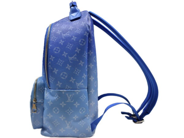 imgrc0091285010 Louis Vuitton LV Clouds Leather Backpack Gradient Blue