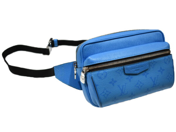 imgrc0091285046 Louis Vuitton Taigarama Body Bag Lagoon Blue