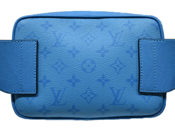 imgrc0091285050 Louis Vuitton Taigarama Body Bag Lagoon Blue