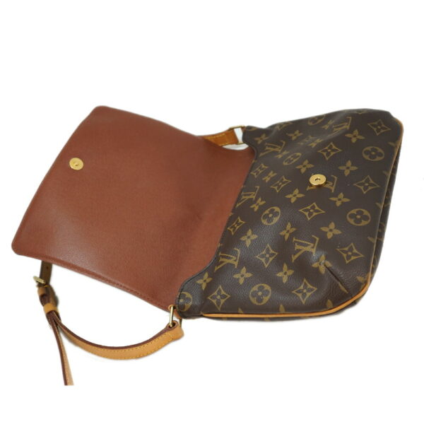 imgrc0091379685 Louis Vuitton Musette Tango Short Shoulder Bag Monogram Brown