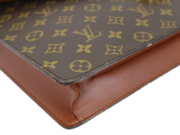 imgrc0091407757 Louis Vuitton Porte de Cuman Bandouliere Monogram Canvas Business Bag Brown