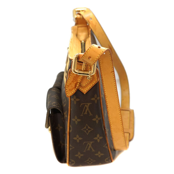 imgrc0091432030 Louis Vuitton Hudson GM Shoulder Bag Monogram Brown