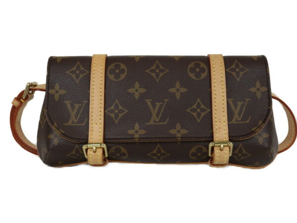 imgrc0091675531 Louis Vuitton Pochette Marelle Monogram Canvas Body Bag Brown