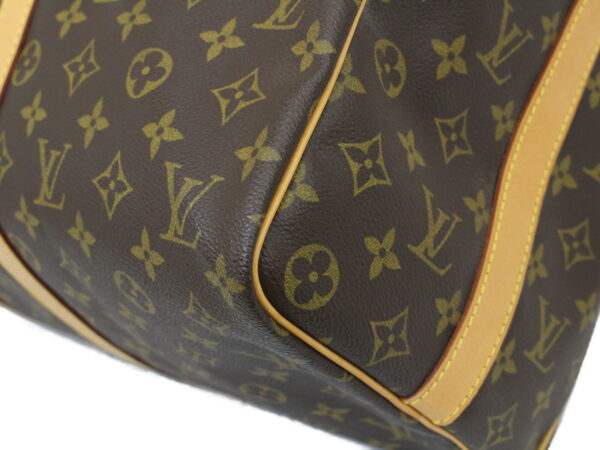 imgrc0091739690 Louis Vuitton Keepall Bandouliere 45 Monogram Canvas Bag Brown