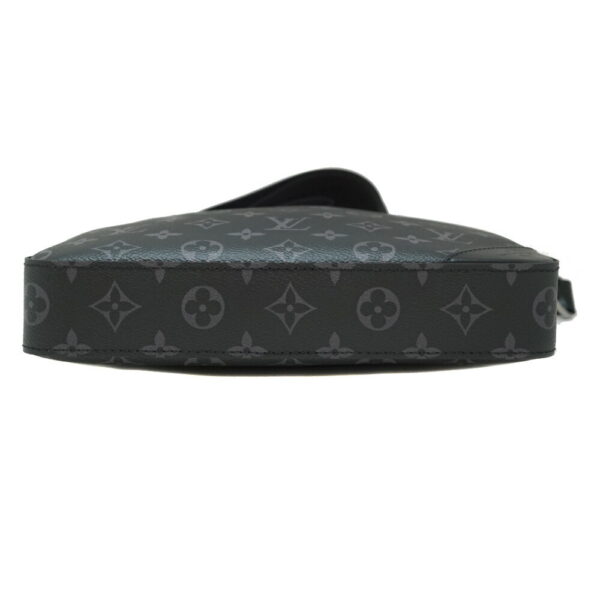 imgrc0091766420 Louis Vuitton Trio Messenger Shoulder Bag Monogram Eclipse Black Gray