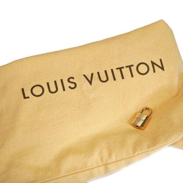 imgrc0091767426 Louis Vuitton Alma GM Handbag Vernis Mustard