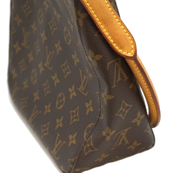 imgrc0091781718 Louis Vuitton Looping MM Shoulder Bag Monogram Canvas Brown