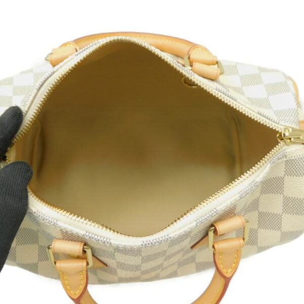 imgrc0091888084 Louis Vuitton Speedy 25 Damier Azur Handbag White