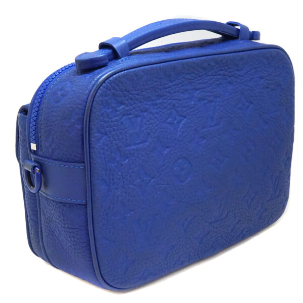 imgrc0091955860 Louis Vuitton S Lock Messenger 2WAY Bag Taurillon Leather Blue