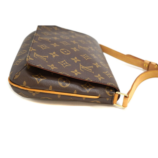 imgrc0091978542 Louis Vuitton Musette Tango Short Shoulder Bag Monogram