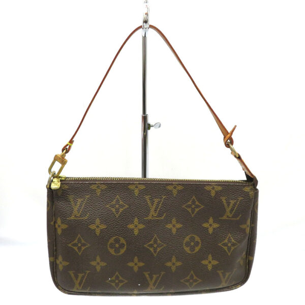 imgrc0092017037 Louis Vuitton Pochette Accessoire Handbag