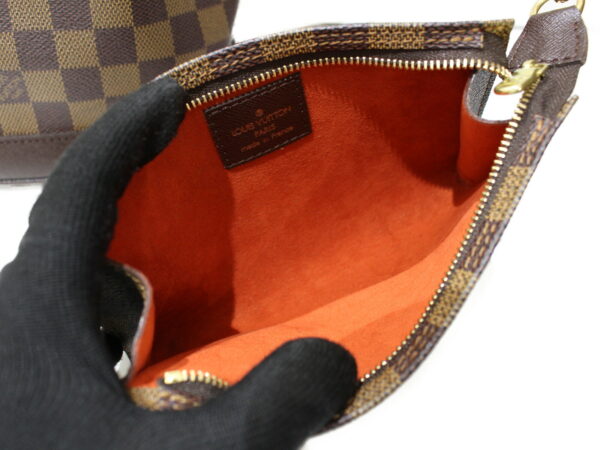 imgrc0092025876 Louis Vuitton Marais Damier Ebene Tote Bag Brown