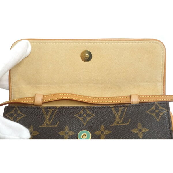 imgrc0092213324 Louis Vuitton Pochette Twin PM Monogram Canvas