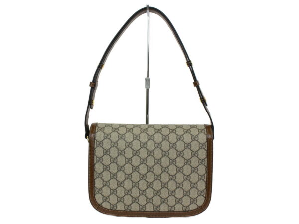 imgrc0092244115 Gucci Horsebit GG Supreme Canvas Shoulder Bag Beige Brown